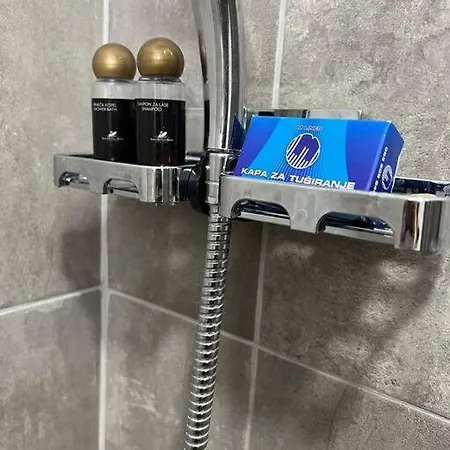 Oasis In Center Of Vracar * Βελιγράδι